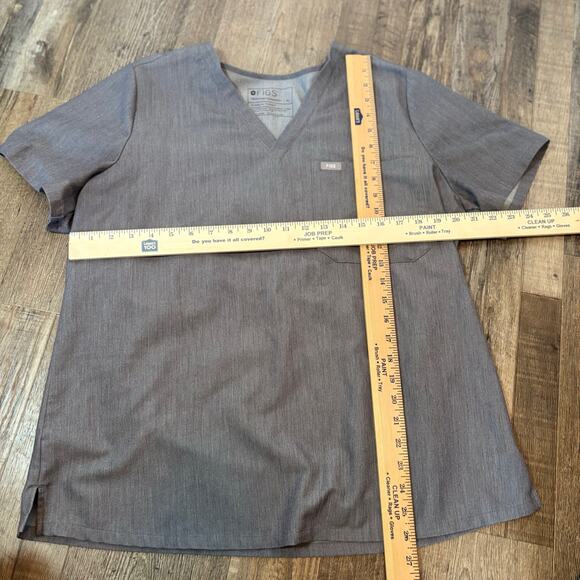 Figs Gray Technical collection womens XL scrub top workwear comfort performance - Picture 3 of 5